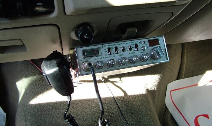 how to install a CB radio