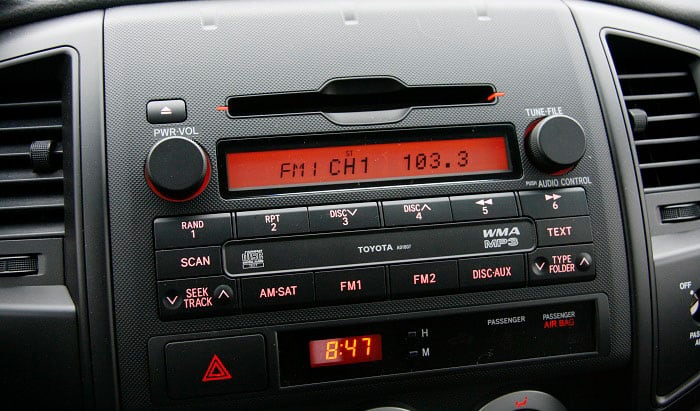 reset-toyota-audio-system