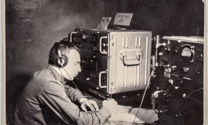 military-radio-systems